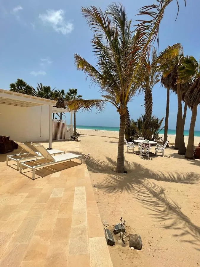 Villa Nº 25 Alfredo Marchetti Suites On The Beach,Praia De Chaves Bv Rabil Apartment
